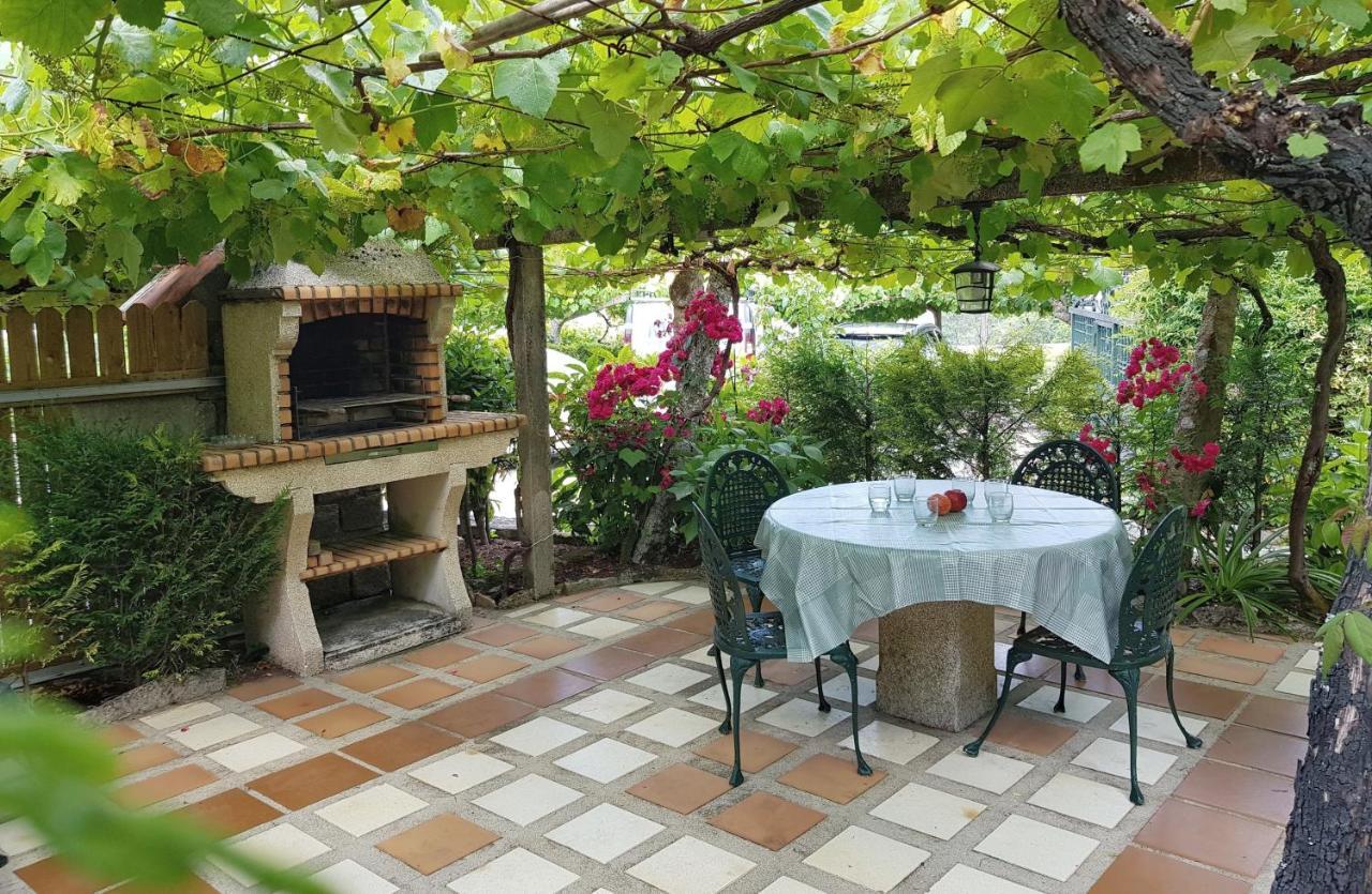 Apartamentos Barral Meu Lar Valga Luaran gambar